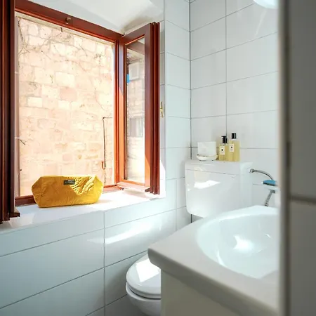 Casa Marlonito Nyaraló *